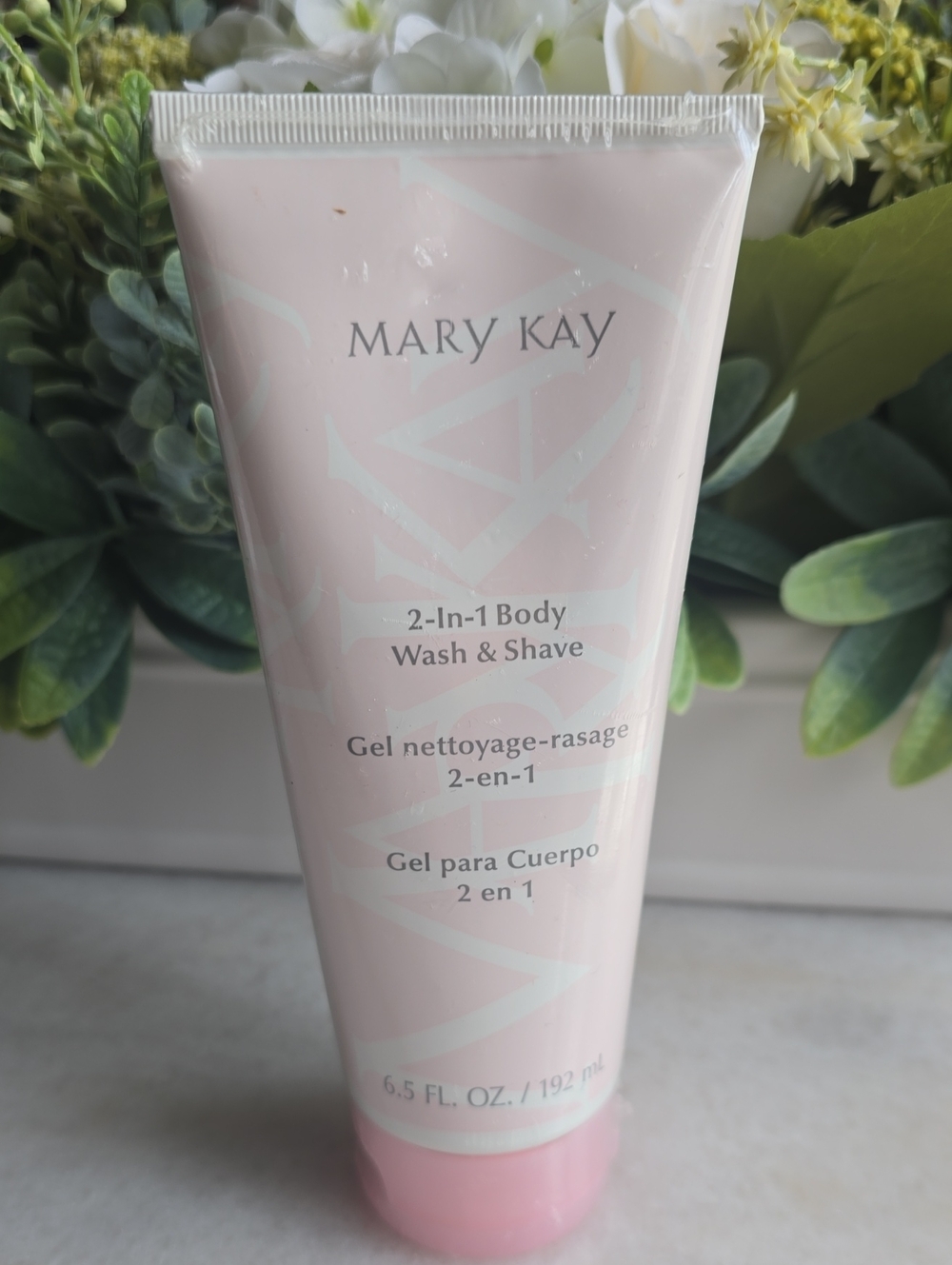 Mary Kay 2-in-1 Body Wash & Shave - Pale Pink Tube